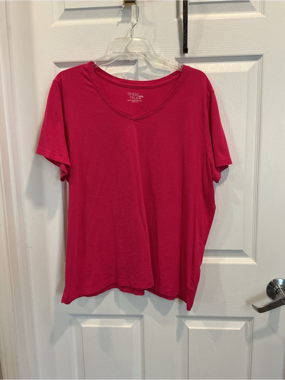 Time and Tru Women's Pink V-Neck Short Sleeve Top